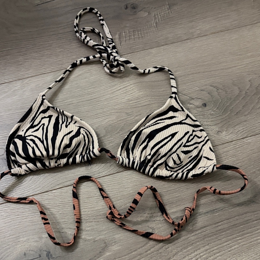 Xhilaration Beige Bikini Top